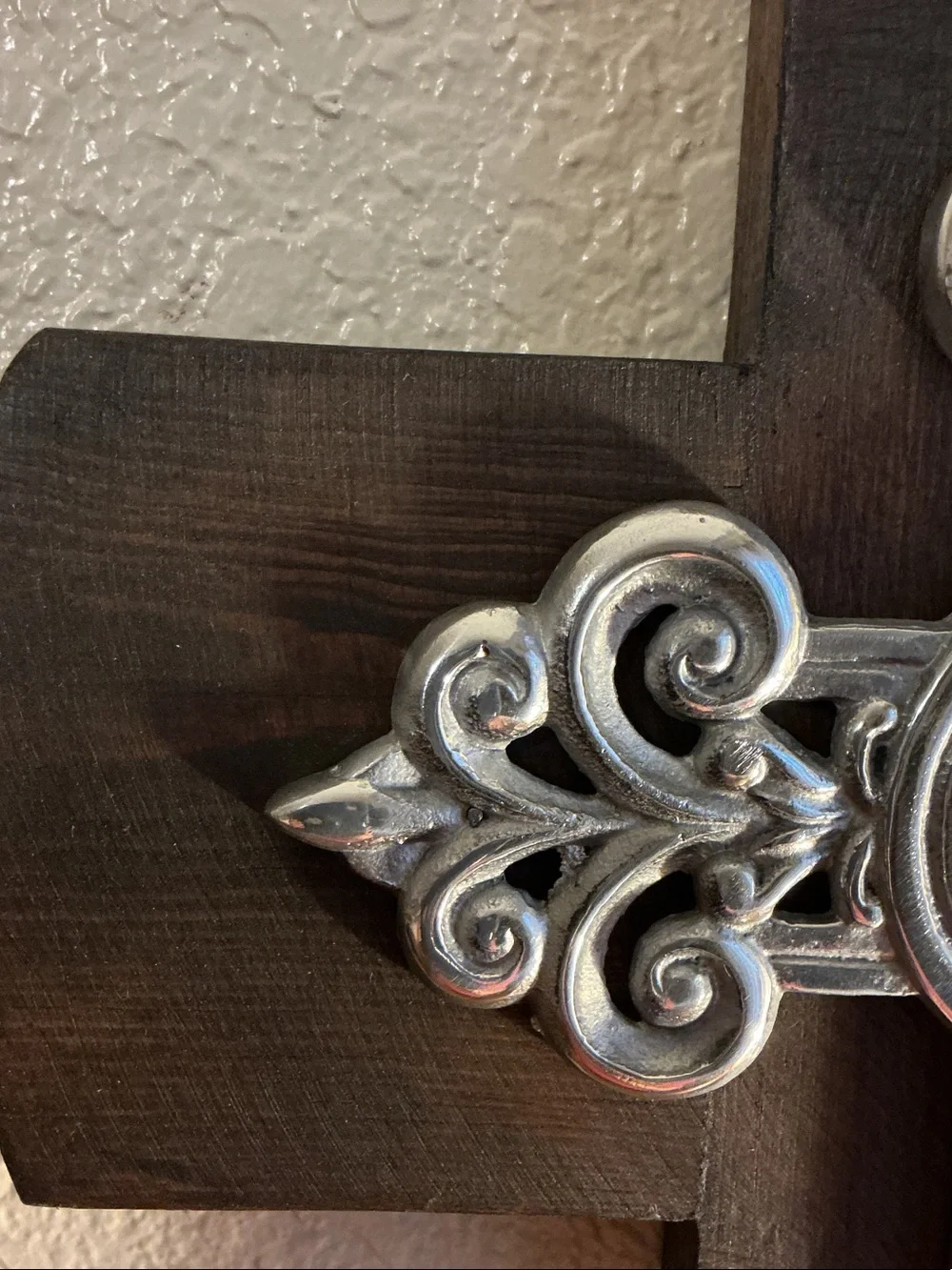 N/A elegant wooden